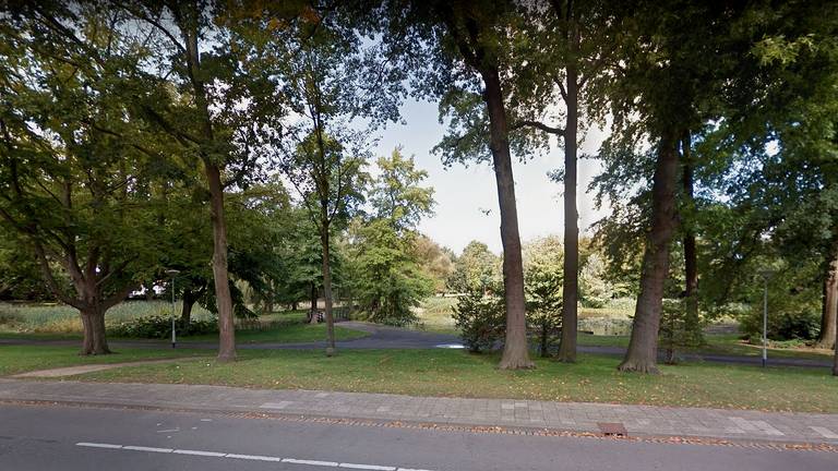 Het Van Sonsbeeckpark in Breda (foto: Google Streetview).