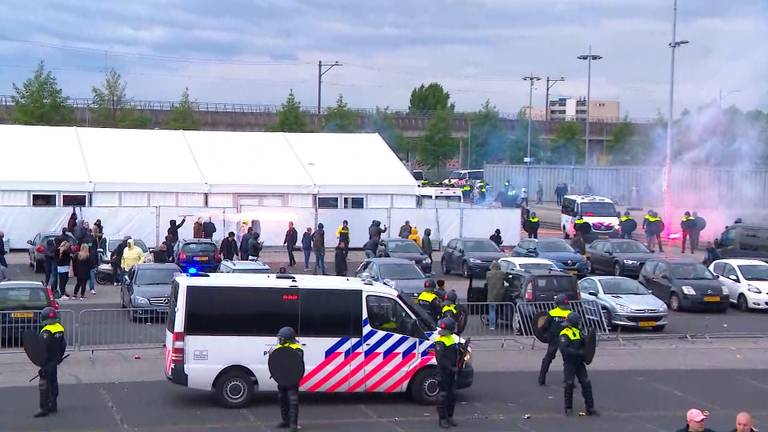 NAC-hooligans horen strafeisen na 'explosie van geweld': tot 100 dagen cel