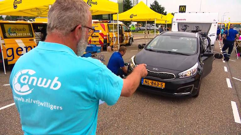 We gaan weer op vakantie: zware caravans, geen motorolie en lekke banden