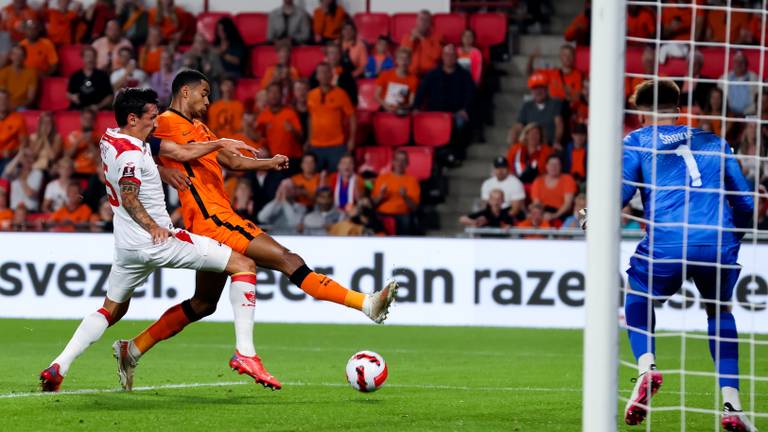 Gakpo maakte de laatste goal tegen Montenegro (foto: Orange Pictures). 