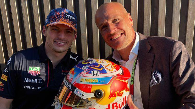 Max Verstappen en Frits van Eerd (foto: Jumbo Supermarkten).