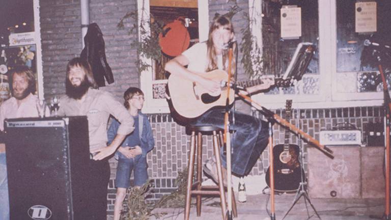 Muziekoptreden in de Fuse in de jaren 80 (Foto: de Fuse)