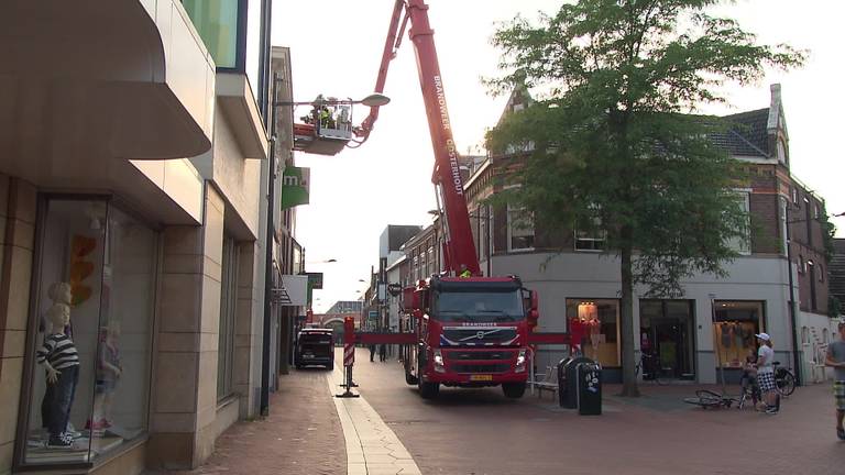 Man ligt lange tijd dood in zijn appartement in Oosterhout