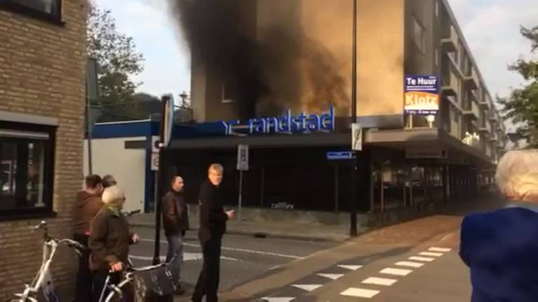 Uitzendkracht pleegt aanslag op uitzendbureau Randstad in Tilburg