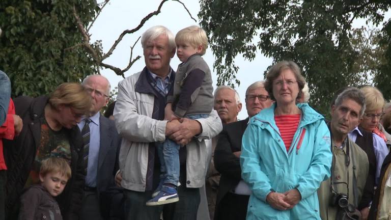 Na zeventig jaar eindelijk monument voor 'vergeten bombardement' in het Ginneken