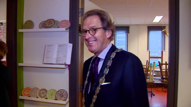 School Engelen wint prijs kinderpostzegels