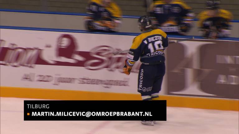 Sterk Tilburg Trappers naar bekerfinale, vechtpartijen ontsieren derde periode