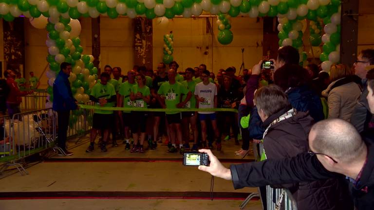 De klokgebouwloop Eindhoven: 7,5 kilometer en bijna 2000 treden