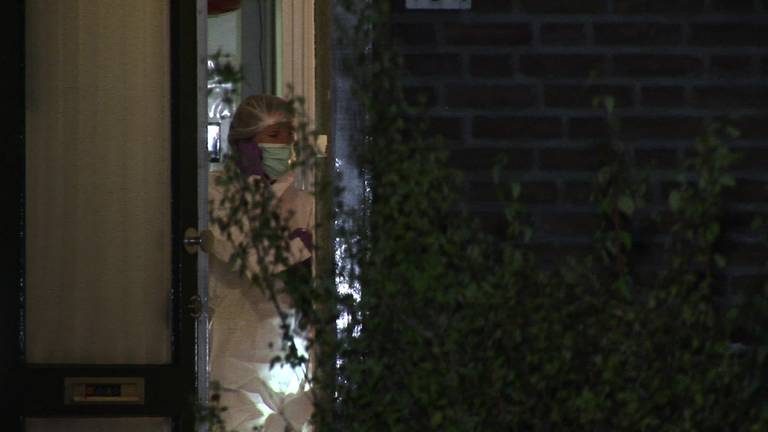 Groot politieonderzoek in woning Rijnstraat Den Bosch
