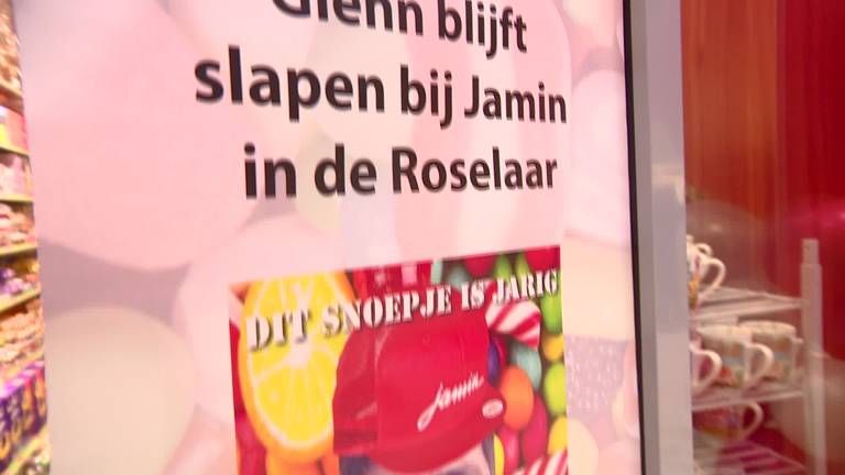 Jongensdroom komt uit: nachtje slapen in een snoepwinkel in Roosendaal