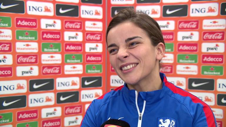 Oranjeleeuwinnen willen opnieuw geschiedenis schrijven: via OKT naar Olympische Spelen