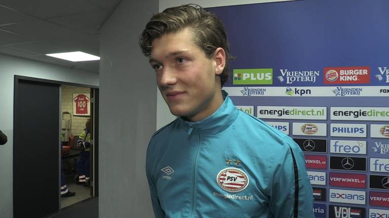 Sam Lammers populair bij PSV-aanhang