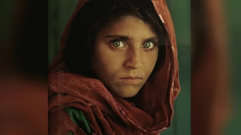 Fotograaf Steve McCurry exposeert dertig jaar Aziatische foto's in Helmond