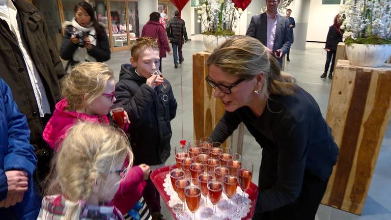 Wens van Iris Brans in vervulling: koningin voor een dag