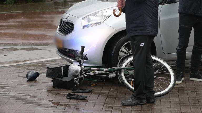 Gevaarlijk fietskruispunt Jasonstraat Eindhoven is bewoners een doorn in het oog