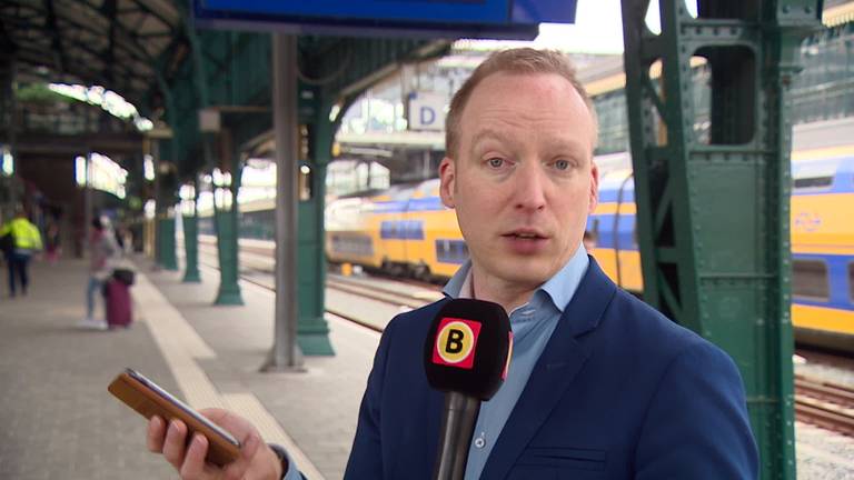 Nieuwe app van de NS moet zorgen voor minder staan in de trein