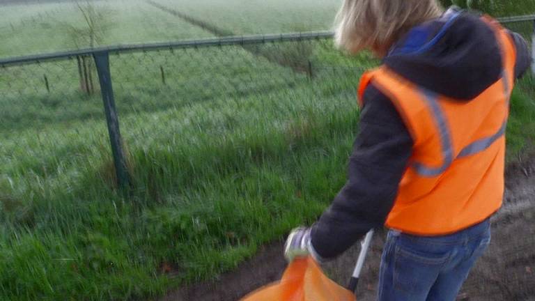 Joep (8) is een dappere strijder tegen zwerfafval