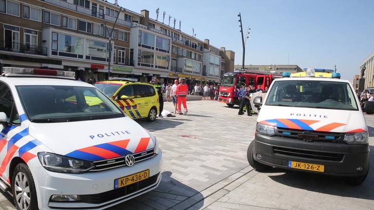 Man steekt zichzelf in hals in Roosendaal