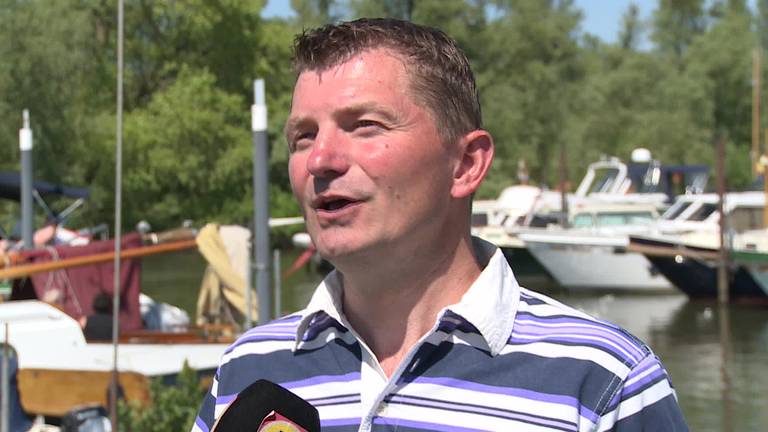 ‘Aan de stropdas over tafel trekken' Directeur Parkschap Biesbosch zwaar onder vuur over betaalplan