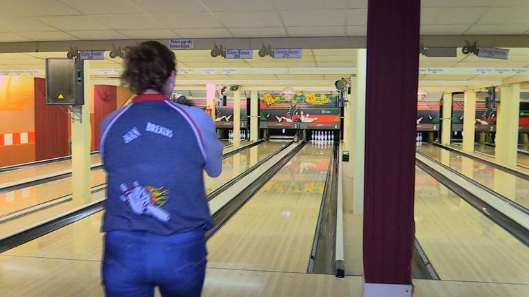 Emotioneel afscheid van bowlingcentrum Veghel