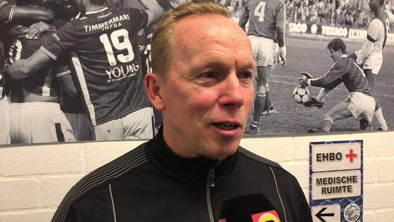 Wil Boessen na weer een zege van FC Den Bosch: 'Kan niet altijd goed spelen en winnen, we zijn Ajax niet'