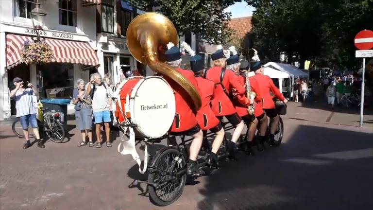 Brabants Fietsorkest in zak en as: op maat gemaakte trailer gestolen