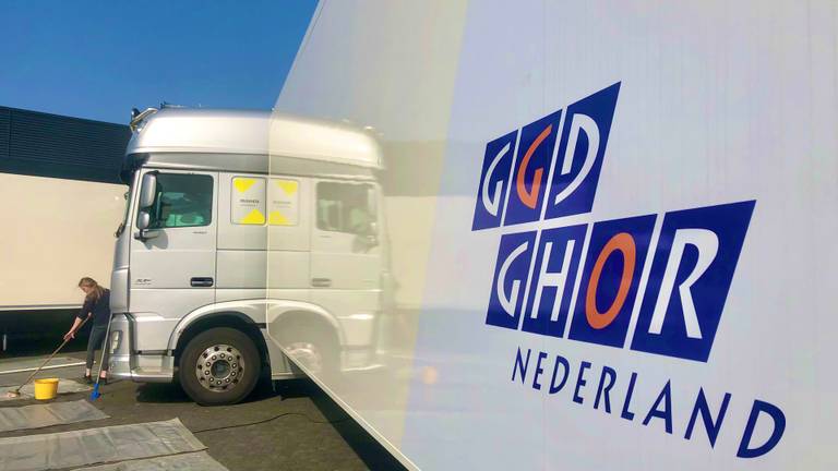 Movico helpt met vaccinatie en bouwt mobiele prikposten voor GGD's