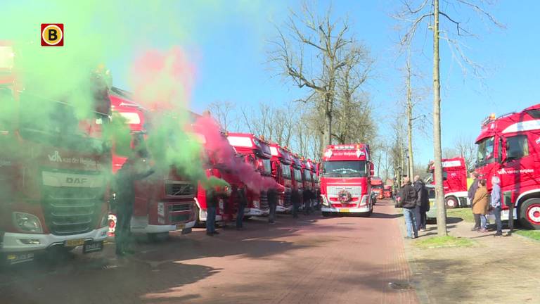 Erehaag van trucks voor overleden Arno (43): 'Een echte vrachtwagenman'