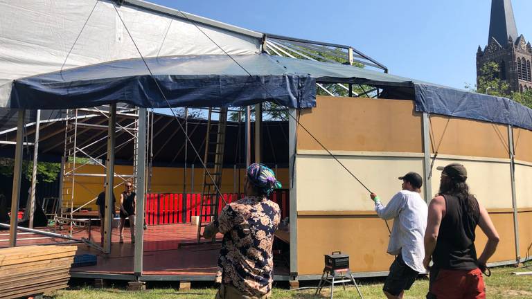 Parade theaterfestival terug na corona: ' Open tenten en minder publiek' 