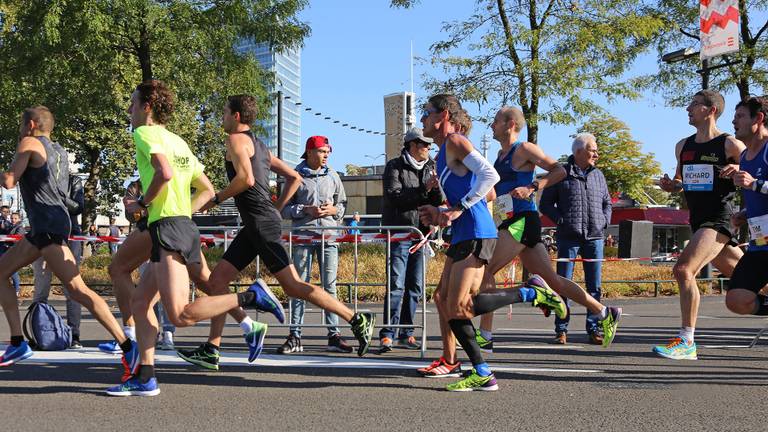 Marathon Eindhoven 2021 LIVE