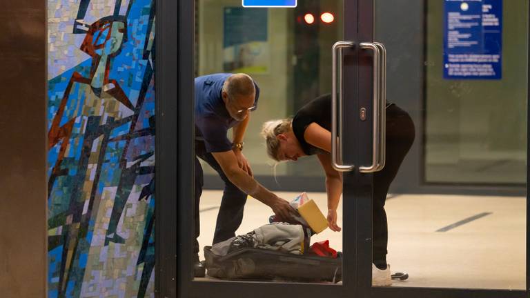 Station Tilburg afgesloten na vondst verdachte koffer