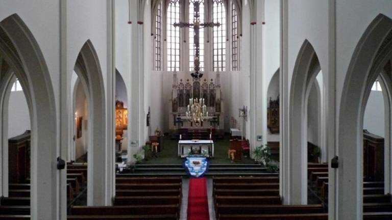 Interieur van de RK-kerk in Elshout (Foto Jan Korpershoek) 