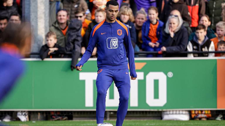 Cody Gakpo tijdens een training in Zeist. (Foto: Broer van den Boom/Orange Pictures)