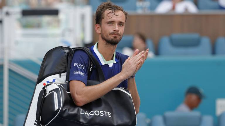 Daniil Medvedev tijdens een toernooi in Miami eerder dit jaar (foto: ANP)