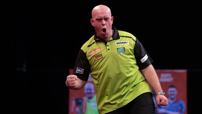 Een van de vele juichmomenten van Van Gerwen (foto: Lawrence Lustig/PDC).