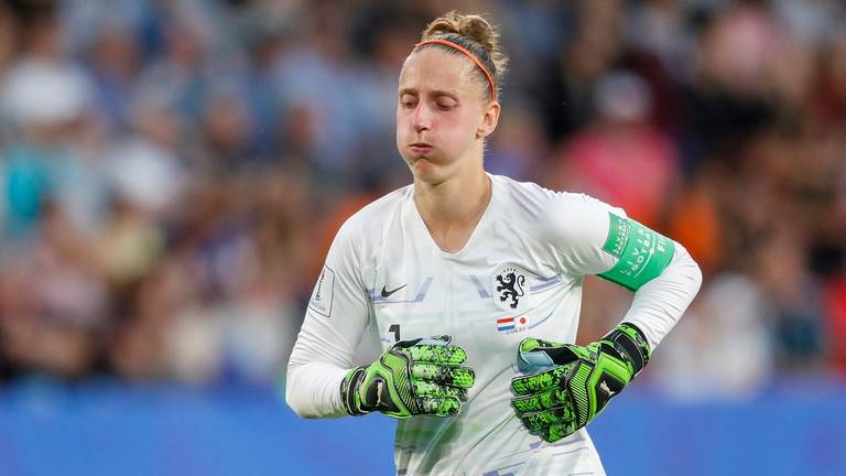 Sari van Veenendaal de nieuwe keeper van PSV vrouwen