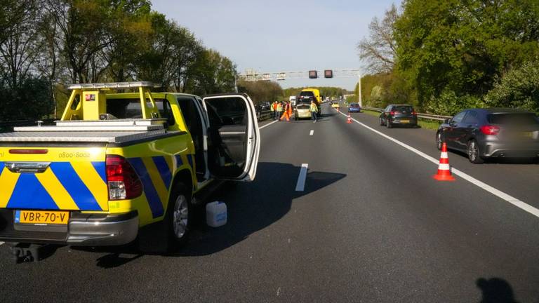 Grote Problemen Op A67 Voorbij Na Meerdere Ongelukken En Enorme ...