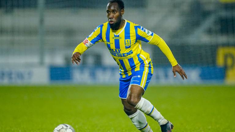 Vurnon Anita in actie voor RKC (Foto: OrangePictures)