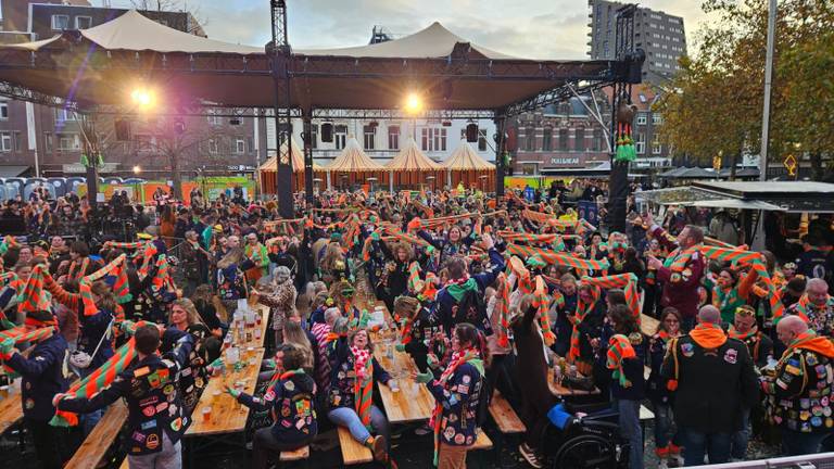 Kruikencantus (foto: Jelle Oosterveld)