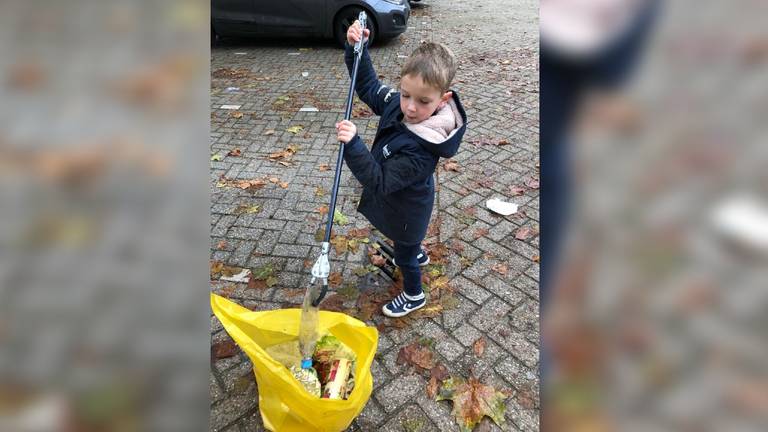 Vik in actie op straat. (Foto: Kim Kuijpers)