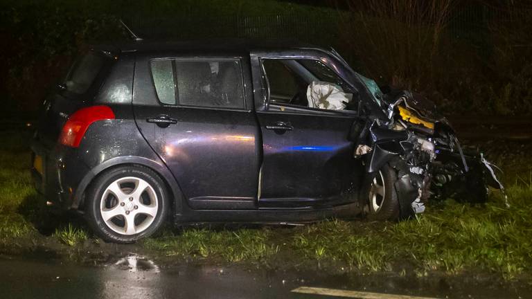 De wagen waarmee het ongeluk werd veroorzaakt (foto: Gabor Heeres/SQ Vision).