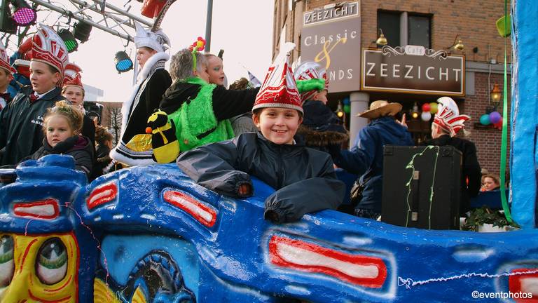 De optocht gaat voor het tweede jaar op rij niet door (foto: archief)