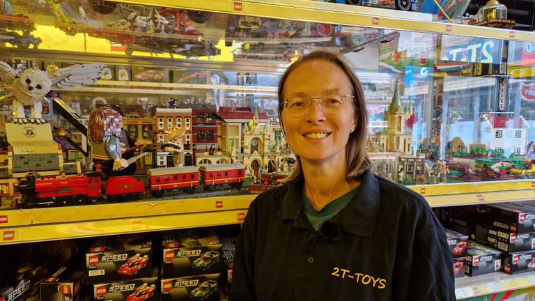 Simone van Nuland from 2T-Toys in Den Bosch (photo: Noël van Hooft)