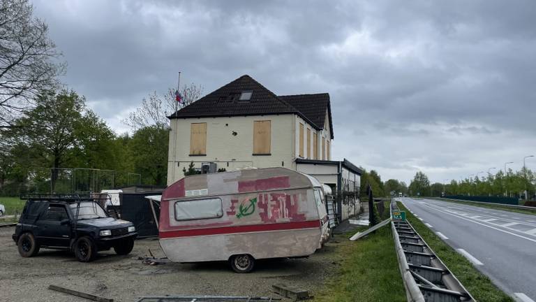 De Sluis bij Keldonk is gekraakt (foto: Jos Verkuijlen).