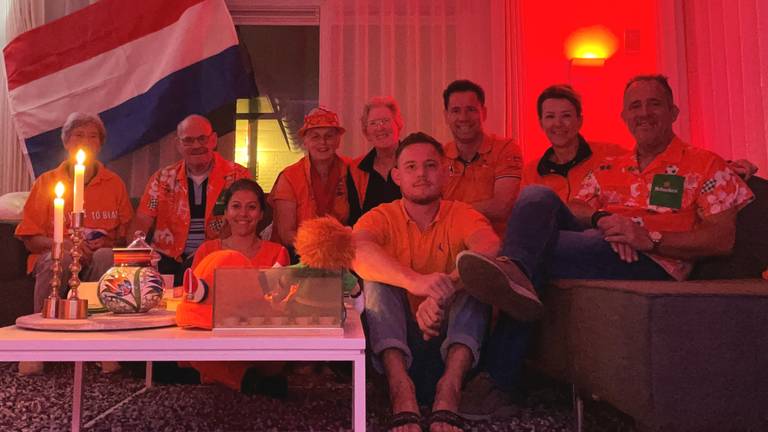 Familie Van Hoof kijkend naar de finale (foto: Marc van Hoof).