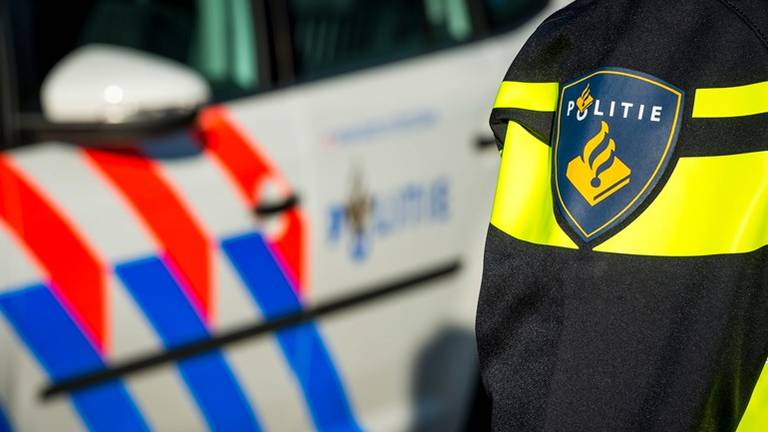 Vrouw (35) is rijbewijs kwijt nadat ze 120 kilometer per uur te hard rijdt (Archieffoto).