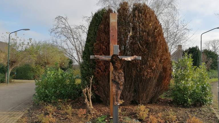 Het alternatieve Christusbeeld in Lithoijen (foto: Ista van Galen).