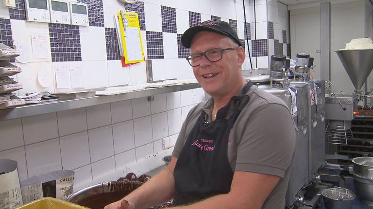 Jan de Groot reste de bonne humeur, malgré un manque de personnel. 