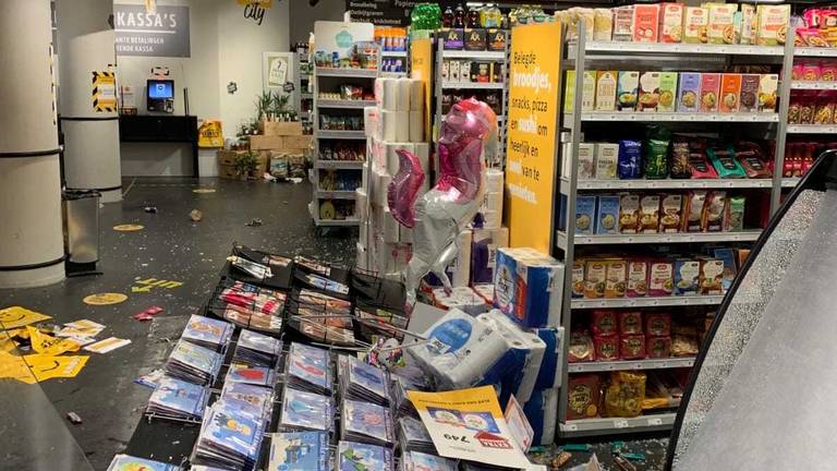 Forse schade in de Jumbo City in Den Bosch, de man uit Rosmalen had er een aandeel in (foto: Omroep Brabant).