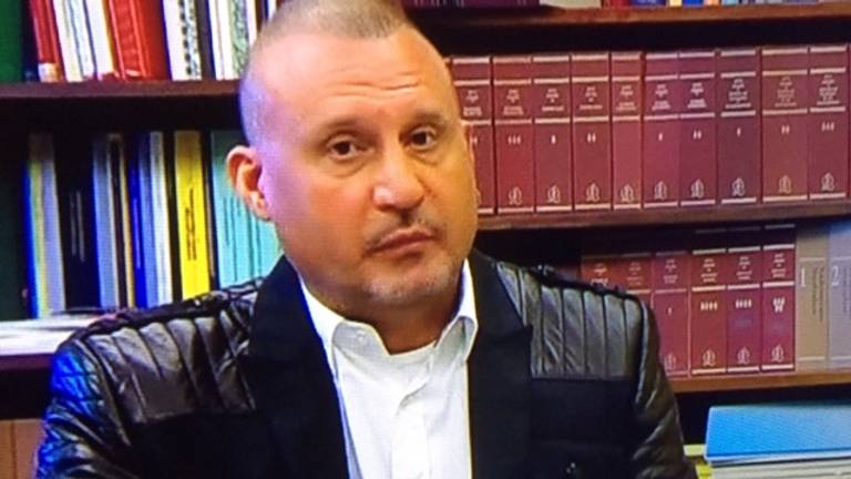 Klaas Otto tijdens een televisieoptreden (foto: screenshot tv) 